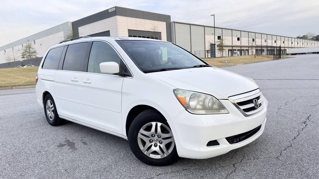 2005 Honda Odyssey - $4,900