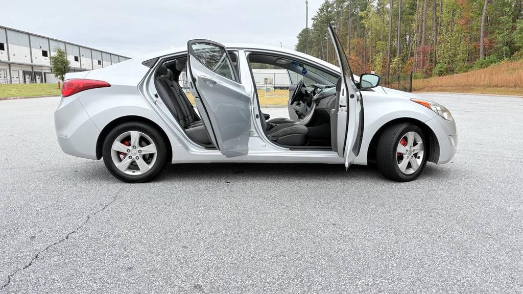 2012 Hyundai Elantra - $5,800