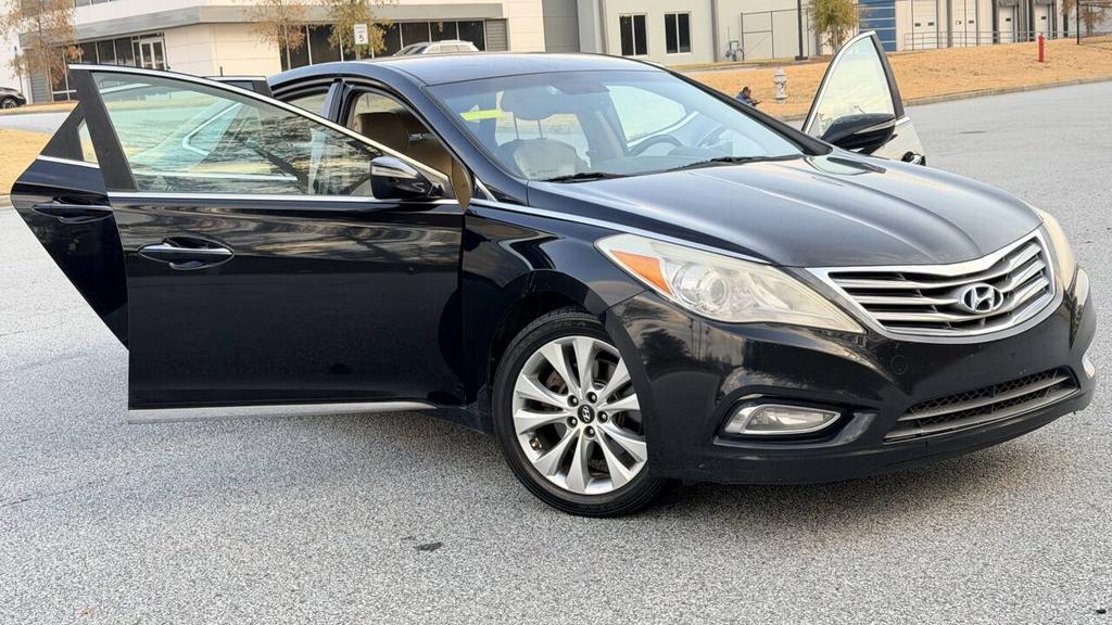 2014 Hyundai Azera - $5,500