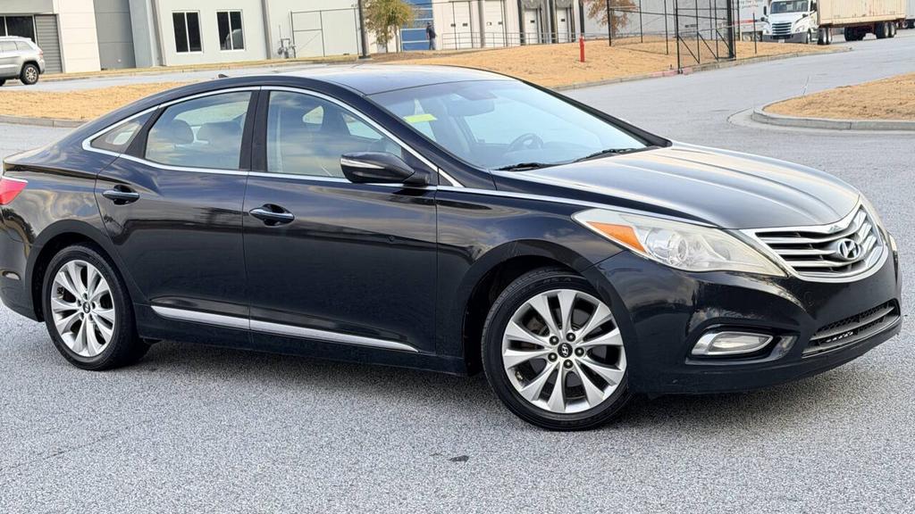 2014 Hyundai Azera - $5,500