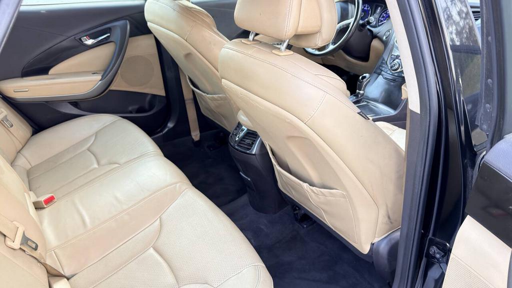2014 Hyundai Azera - $5,500