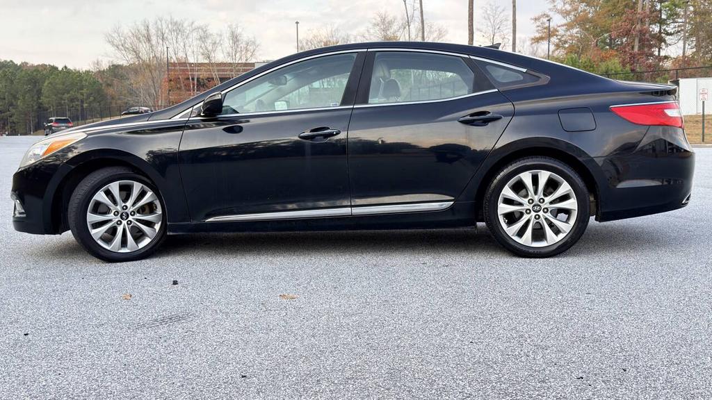 2014 Hyundai Azera - $5,500