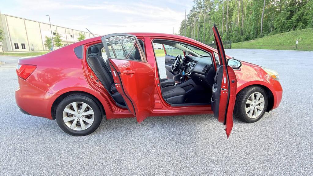 2013 Kia Rio - $4,850