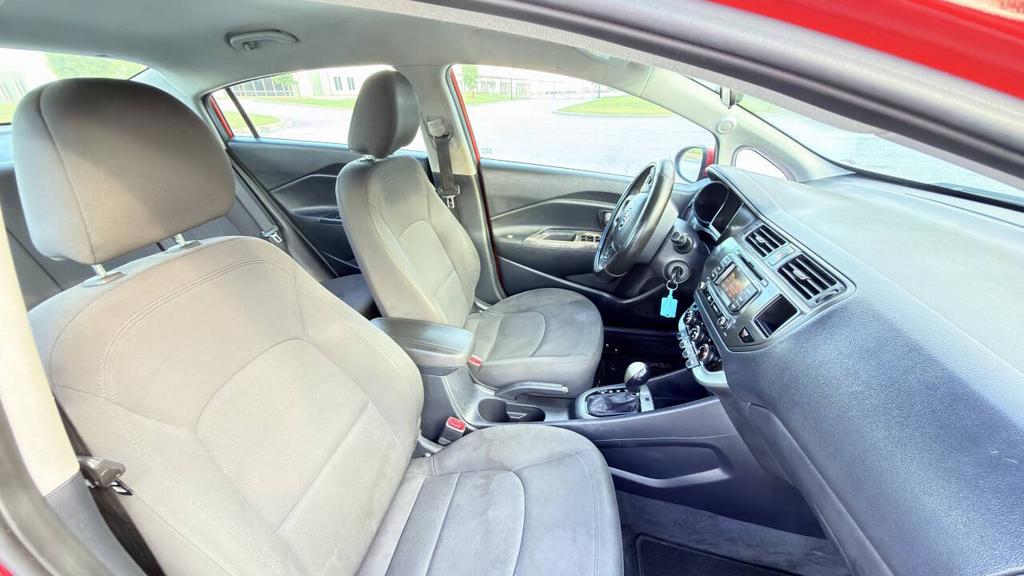 2013 Kia Rio - $4,850