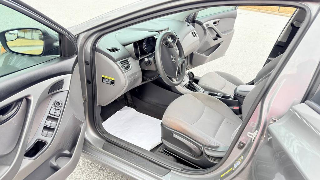 2014 Hyundai Elantra - $4,980