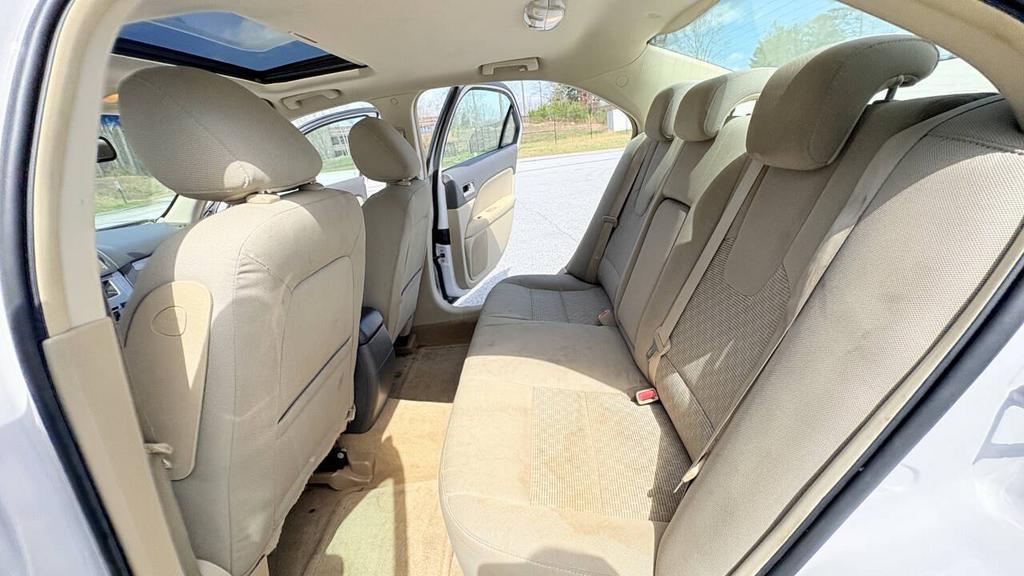 2010 Ford Fusion - $3,800