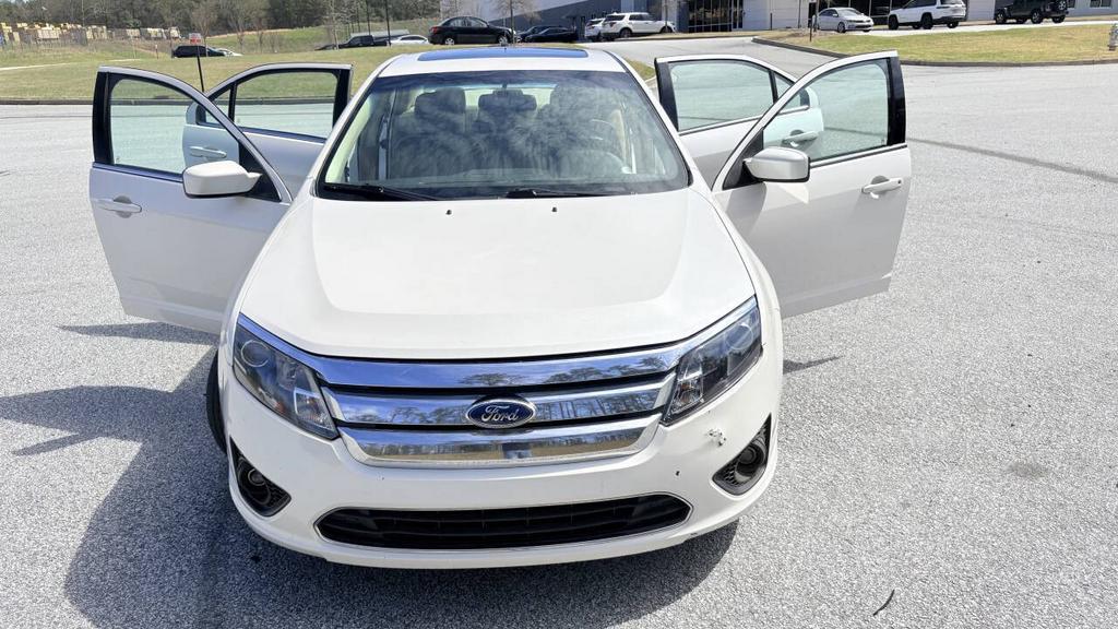 2010 Ford Fusion - $3,800