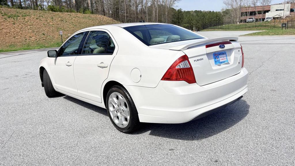 2010 Ford Fusion - $3,800