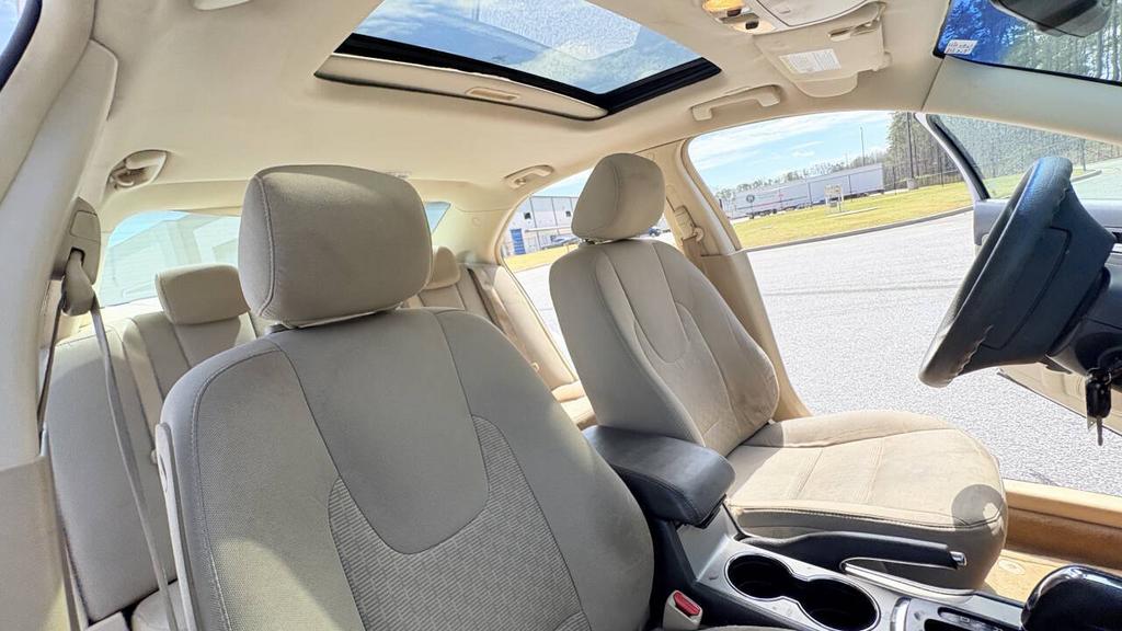 2010 Ford Fusion - $3,800