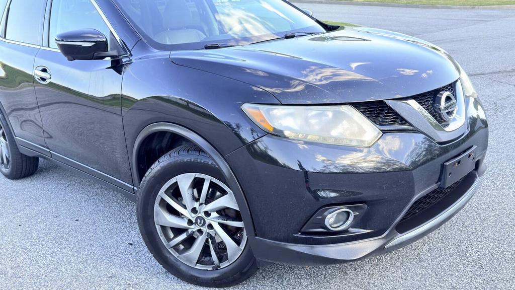 2014 Nissan Rogue - $5,900