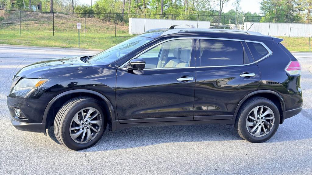 2014 Nissan Rogue - $5,900