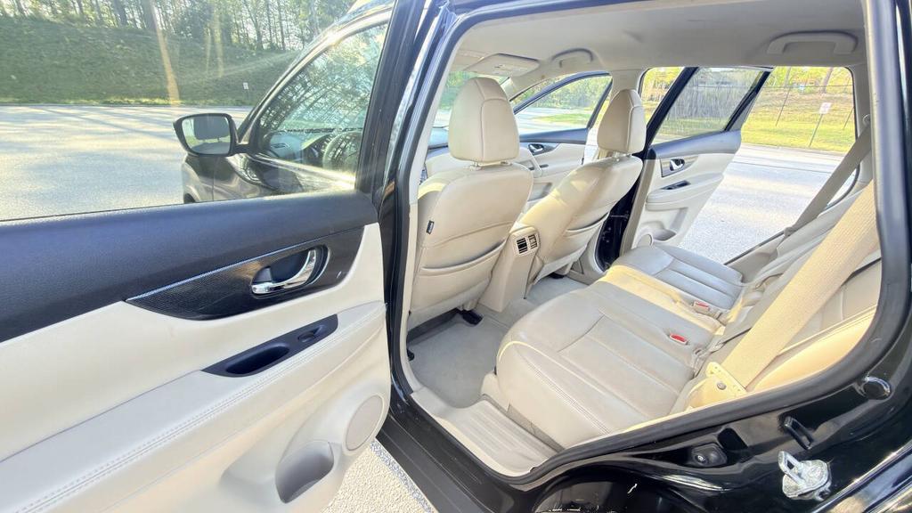 2014 Nissan Rogue - $5,900