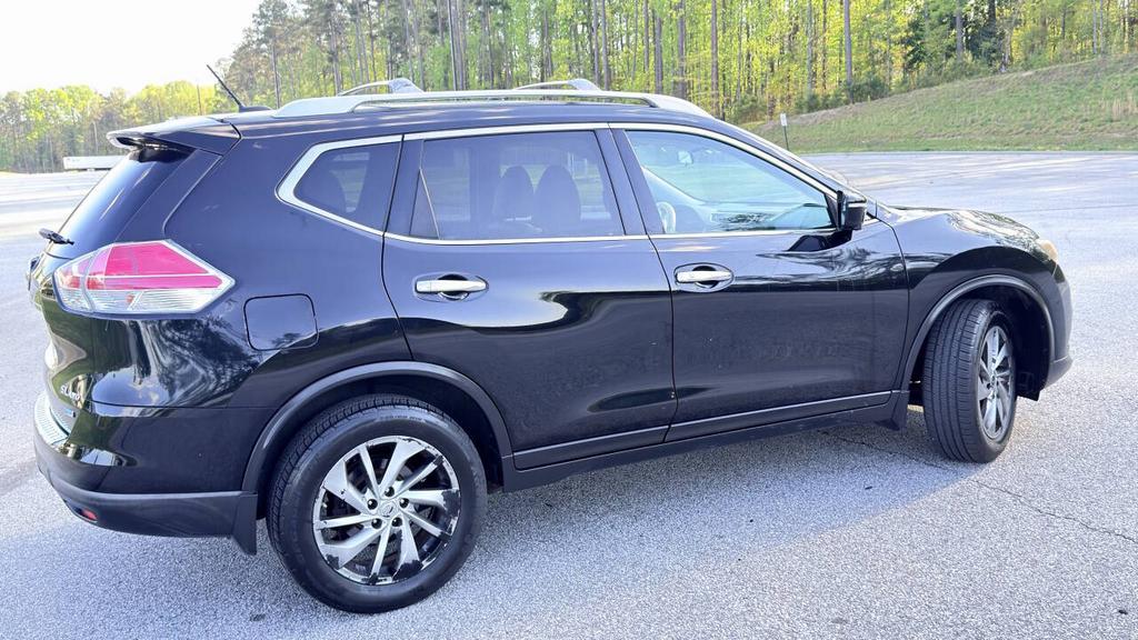 2014 Nissan Rogue - $5,900