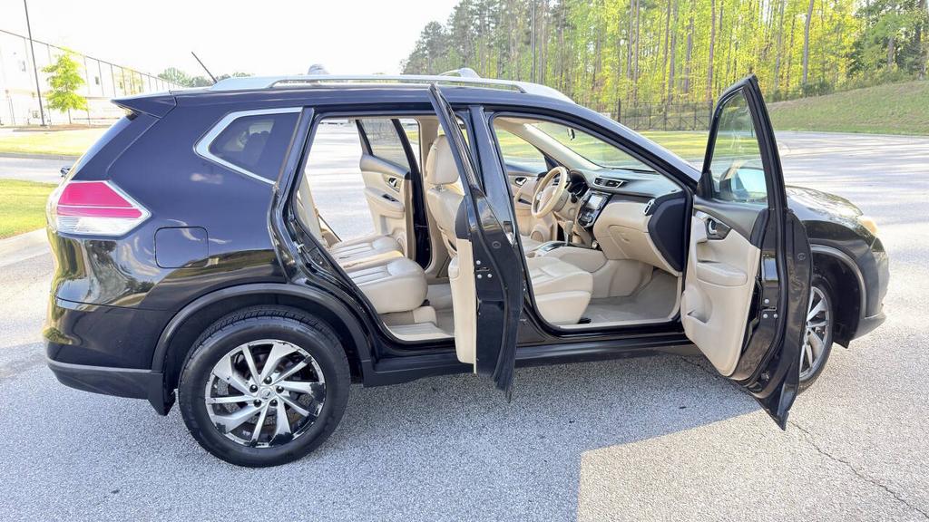 2014 Nissan Rogue - $5,900