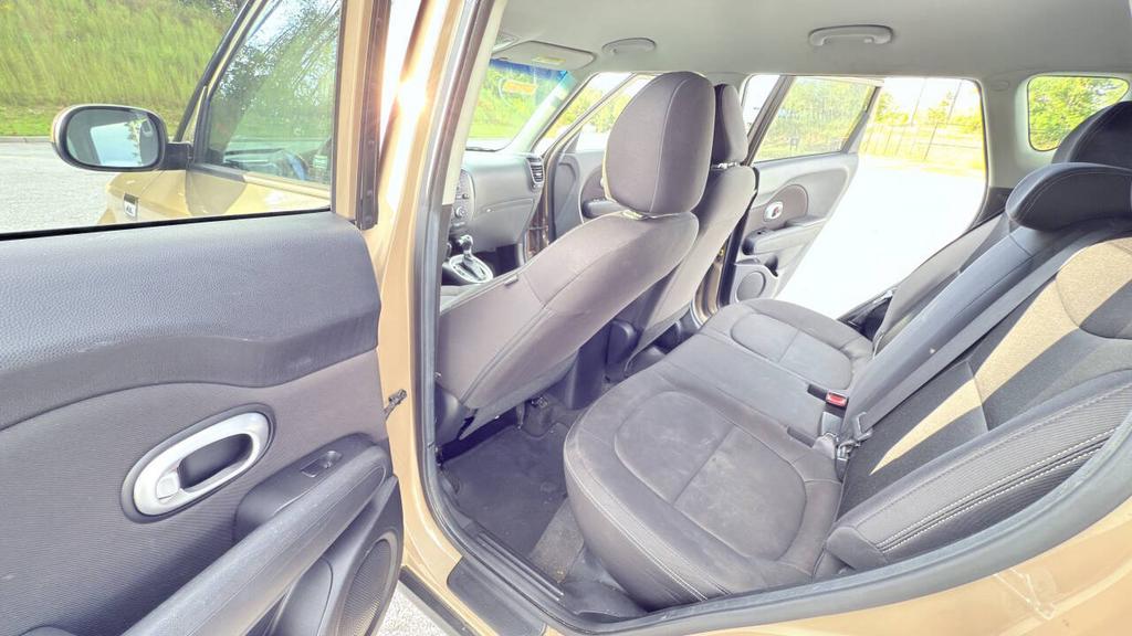 2015 Kia Soul - $5,500