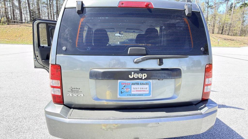 2012 Jeep Liberty - $3,900