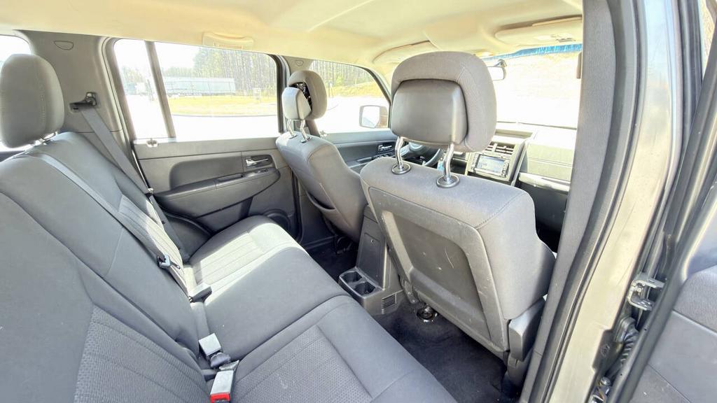 2012 Jeep Liberty - $3,900