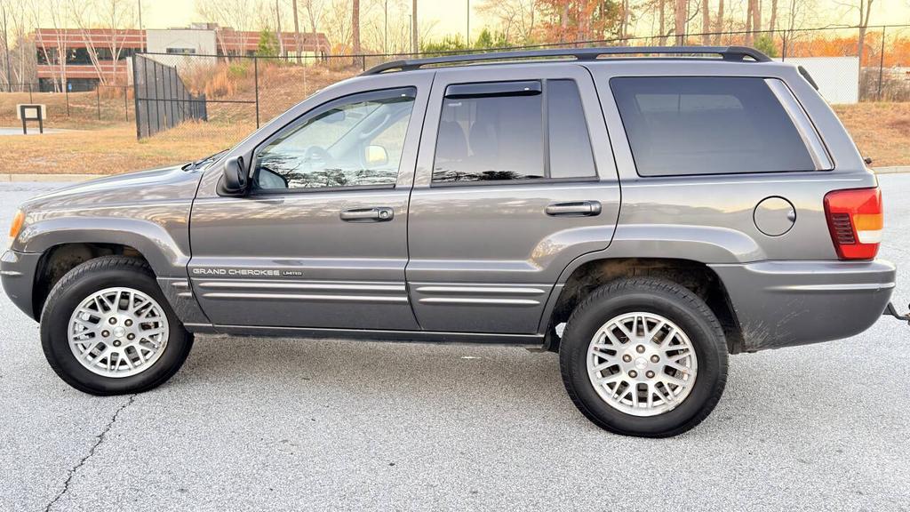 2004 Jeep Cherokee - $4,500