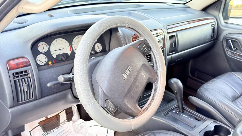 2004 Jeep Cherokee - $4,500