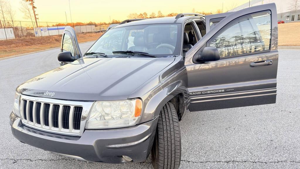 2004 Jeep Cherokee - $4,500