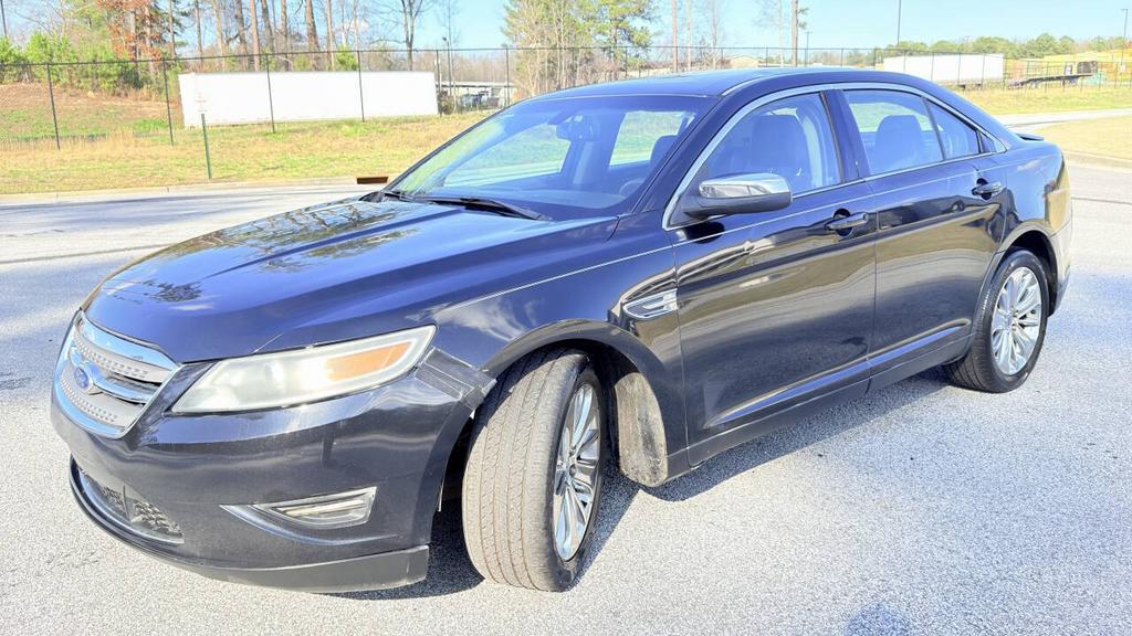2011 Ford Taurus - $2,700