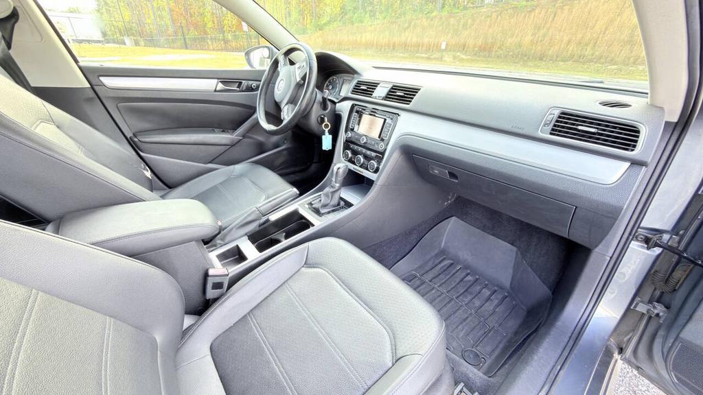 2012 Volkswagen Passat - $4,850