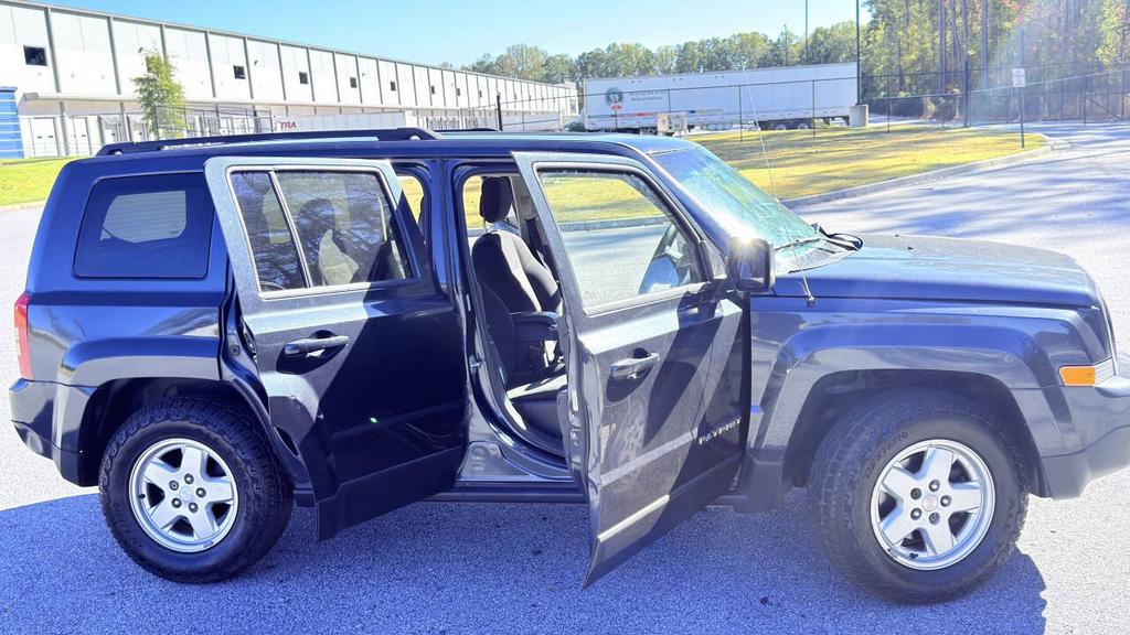 2015 Jeep Patriot - $5,500