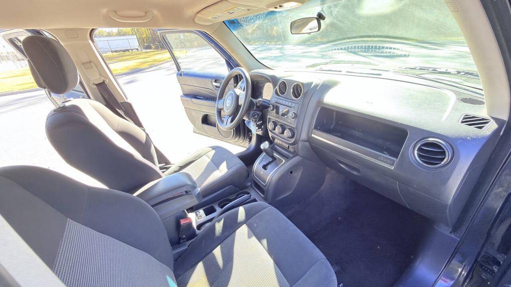2015 Jeep Patriot - $5,500