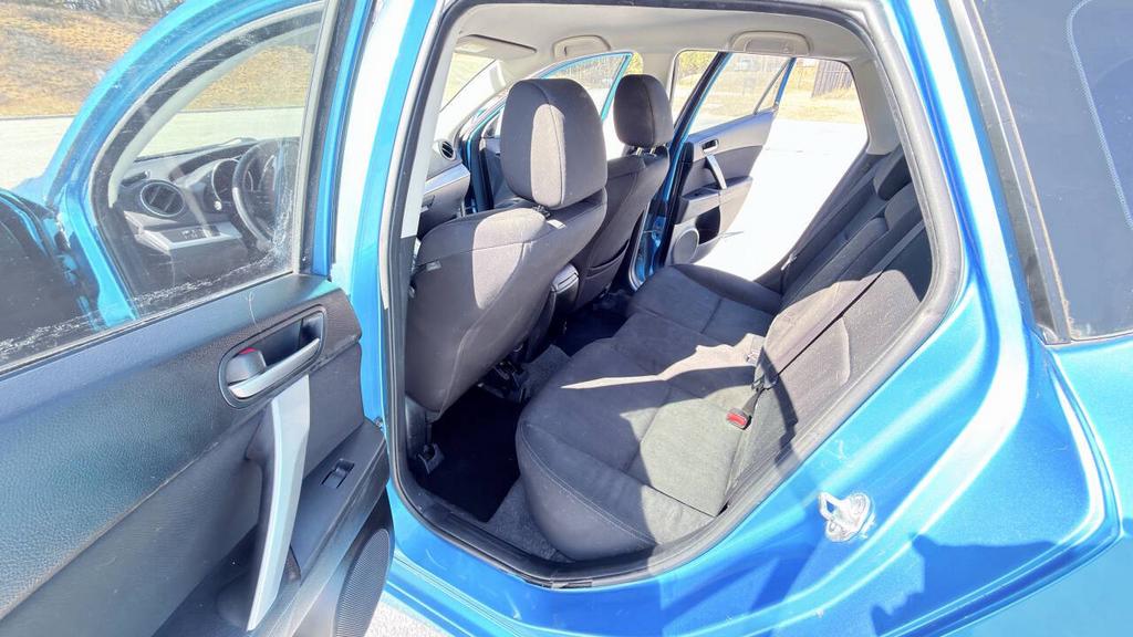 2010 MAZDA MAZDA3 - $4,850