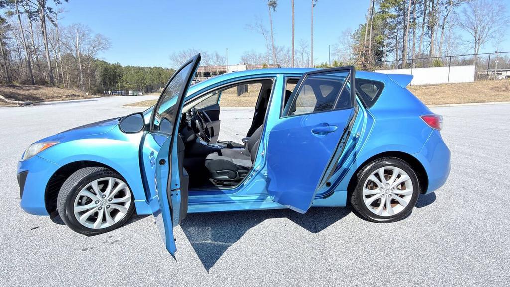 2010 MAZDA MAZDA3 - $4,850