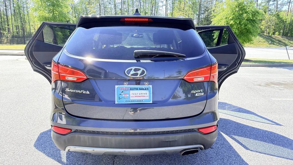 2015 Hyundai Santa Fe Sport - $9,500