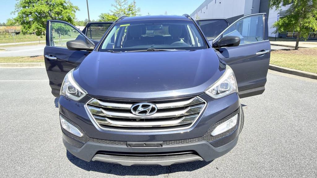 2015 Hyundai Santa Fe Sport - $9,500