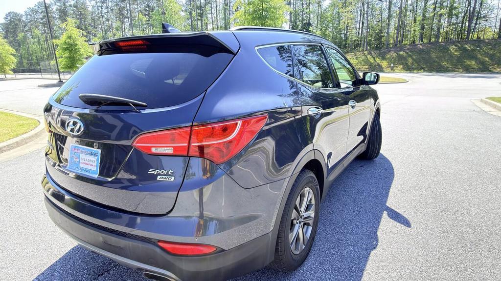 2015 Hyundai Santa Fe Sport - $9,500