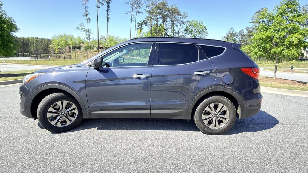 2015 Hyundai Santa Fe Sport - $9,500