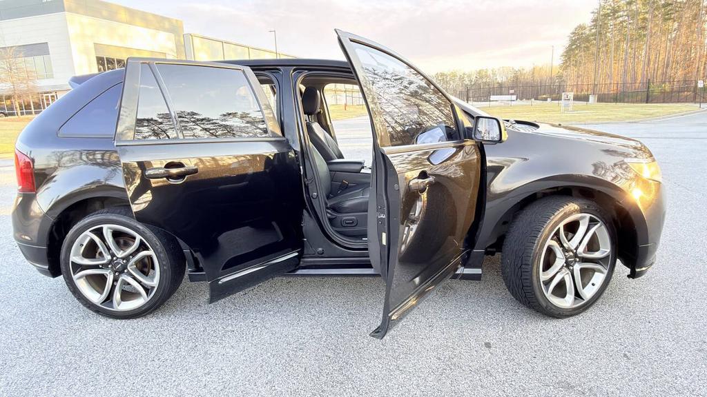2013 Ford Edge - $6,500