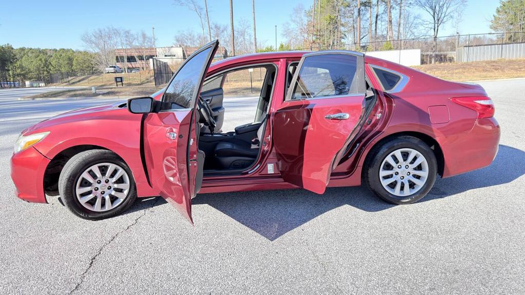 2016 Nissan Altima - $4,850