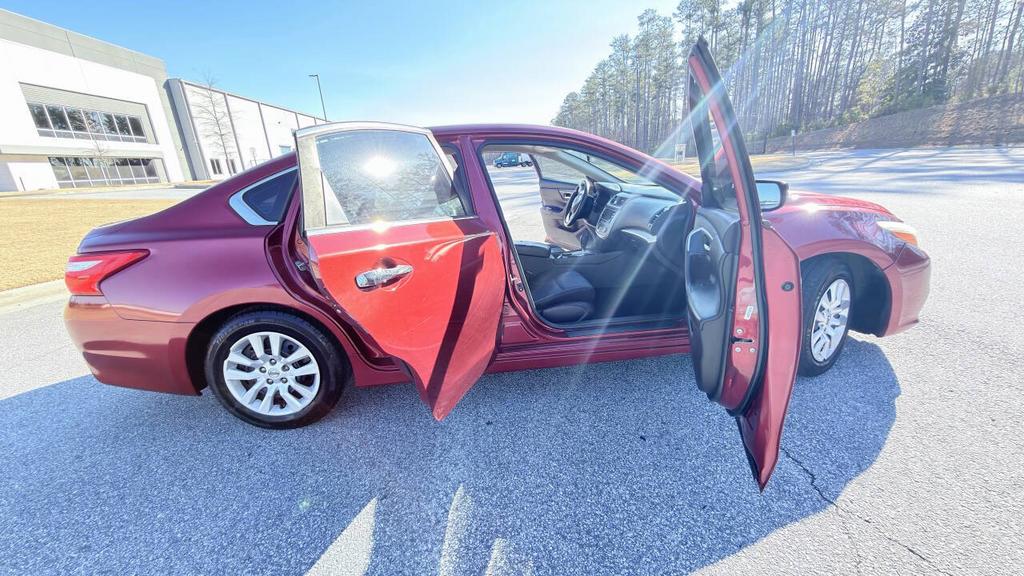 2016 Nissan Altima - $4,850