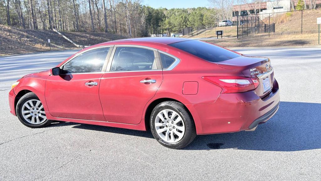 2016 Nissan Altima - $4,850