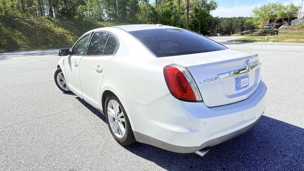2010 Lincoln MKS - $5,900