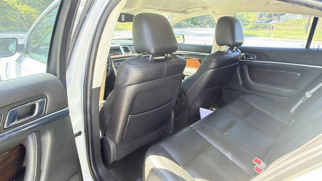 2010 Lincoln MKS - $5,900