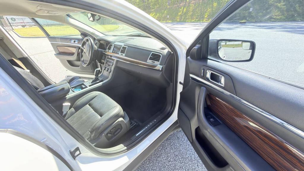 2010 Lincoln MKS - $5,900