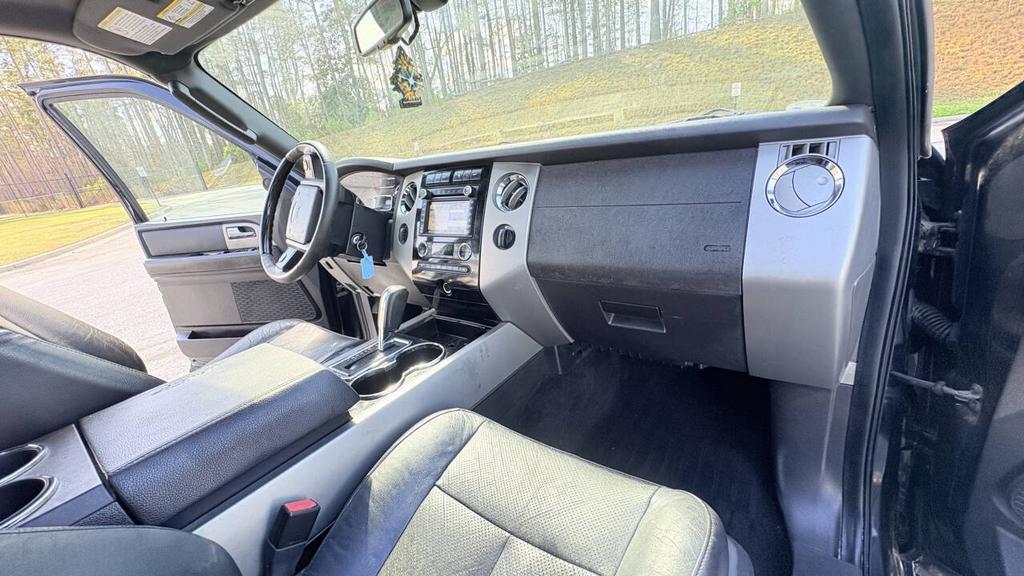 2011 Ford Expedition - $5,500