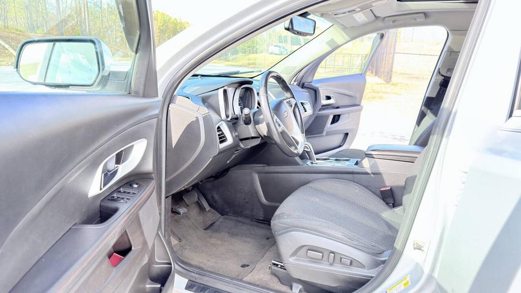 2011 Chevrolet Equinox - $5,500