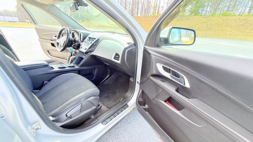 2011 Chevrolet Equinox - $5,500