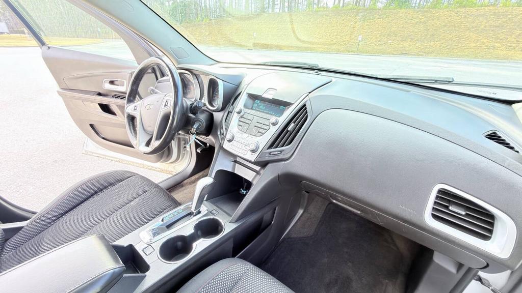 2011 Chevrolet Equinox - $5,500
