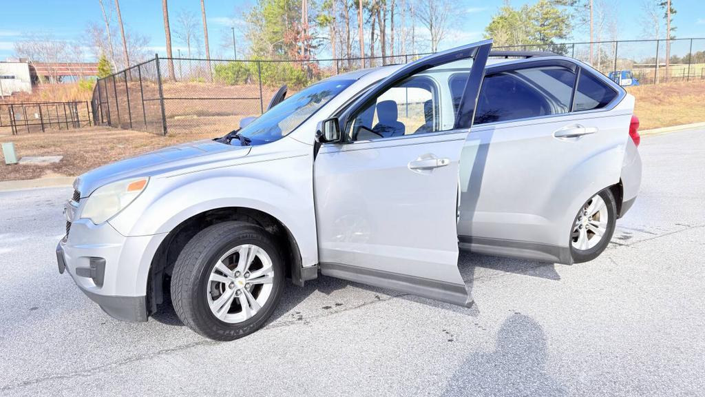 2011 Chevrolet Equinox - $5,500