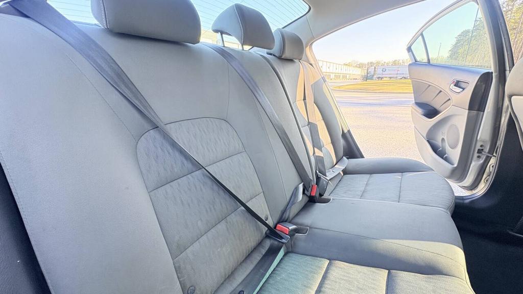 2015 Kia Forte - $6,500
