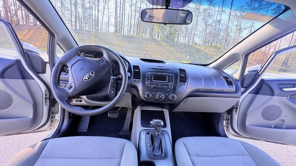 2015 Kia Forte - $6,500
