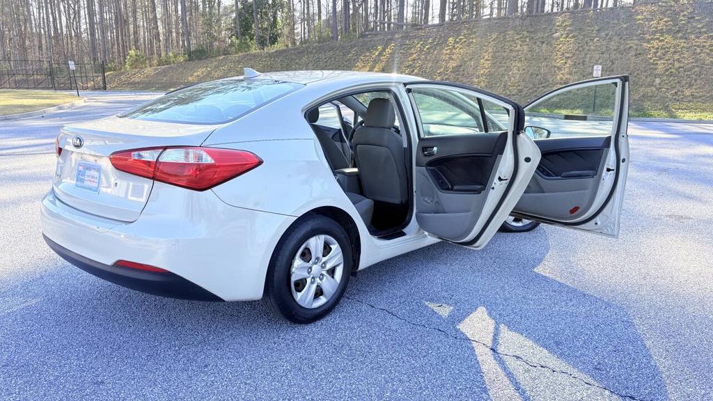 2015 Kia Forte - $6,500