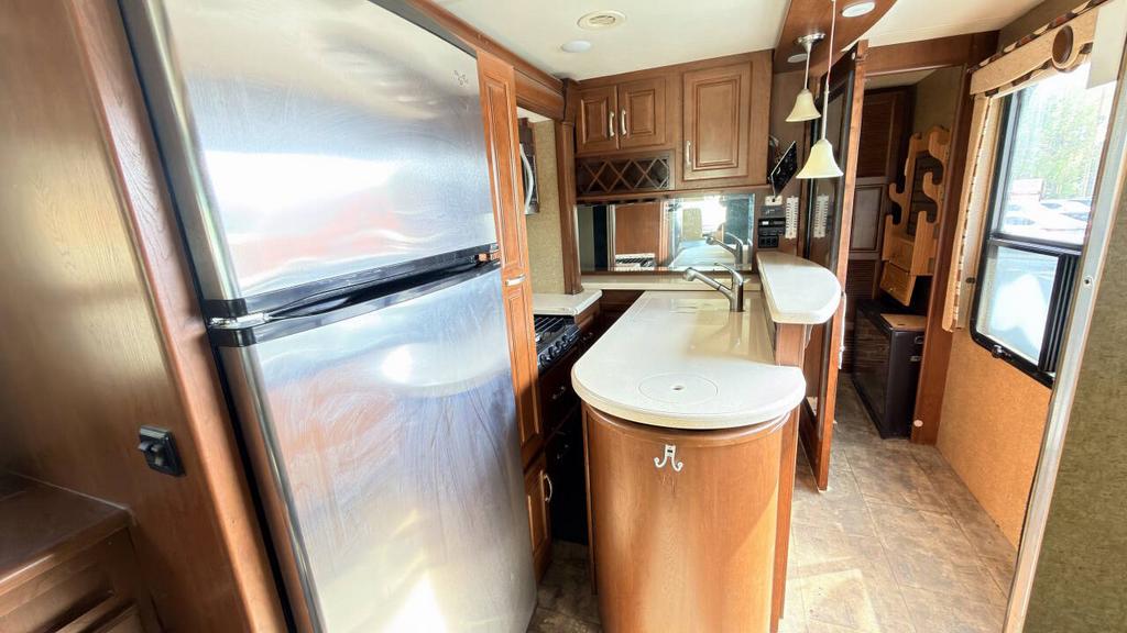 2013 Ford F-53 Motorhome Chassis - $19,800